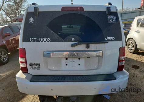 2012 Jeep Liberty Jet z USA, uszkodzony, nr VIN 1C4PJMFK2CW155825